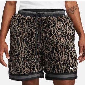Men’s 6” Premium Basketball Shorts. Nike